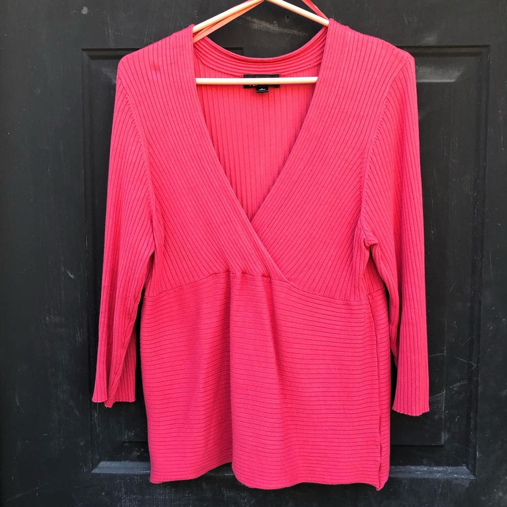 AB Studio Women’s V-Neck 3/4 Sleeve Coral Sweater
